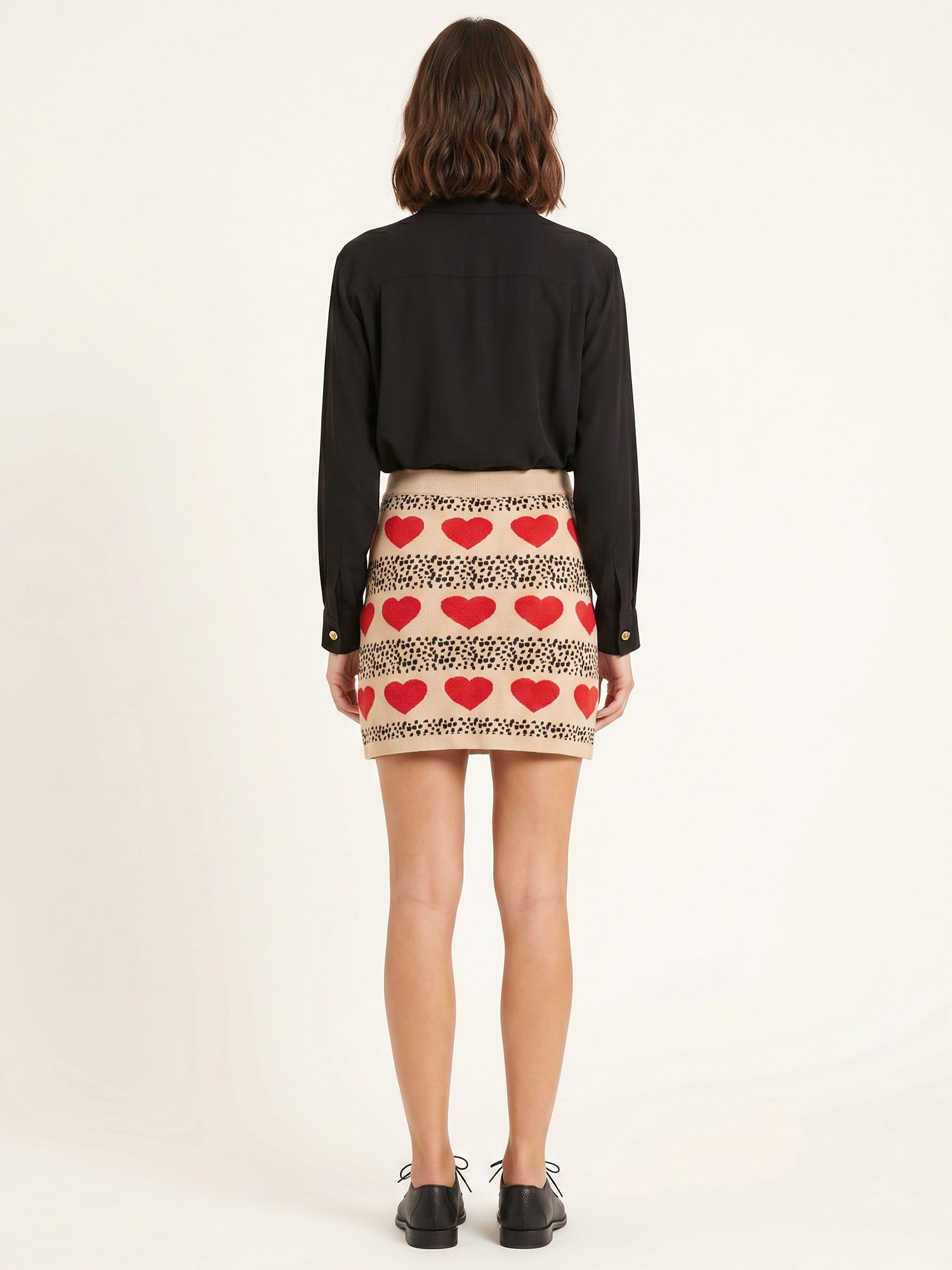 Falda mini de punto crema con topos y corazones en jacquard de Pepaloves en Tiendas Via Vai Estepona (foto 3)