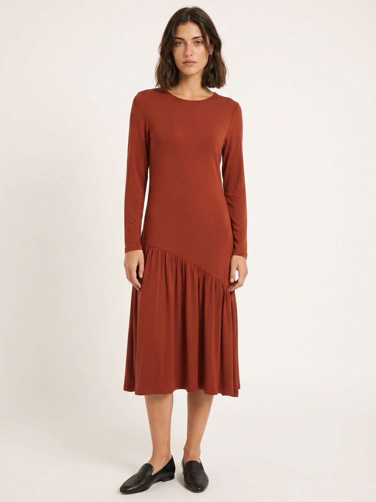 Vestido de punto en marrón teja de largo midi de la marca Pepaloves en Tiendas Via Vai Estepona