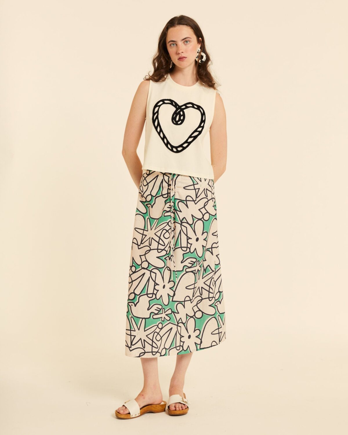 Top con relieve corazon