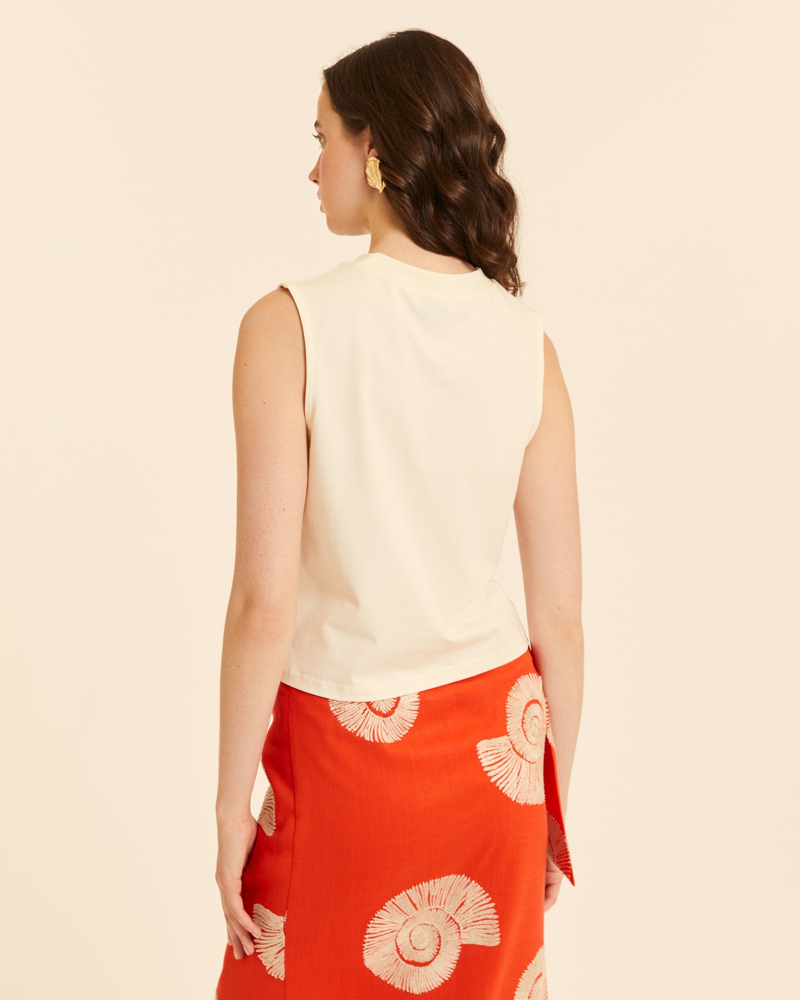 Top de punto con bordado caracolas - Imagen 4