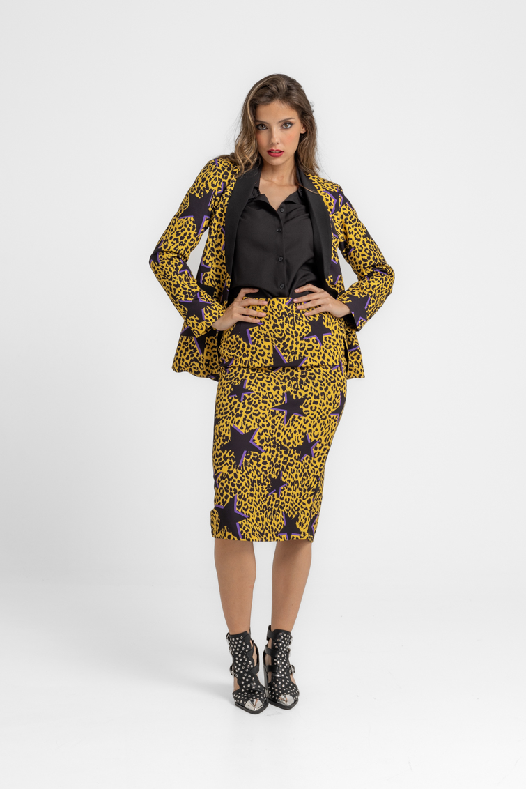 Camisa de corte recto con ojales en cuello de Lolina – colección BRILLANDO | Tiendas Via Vai