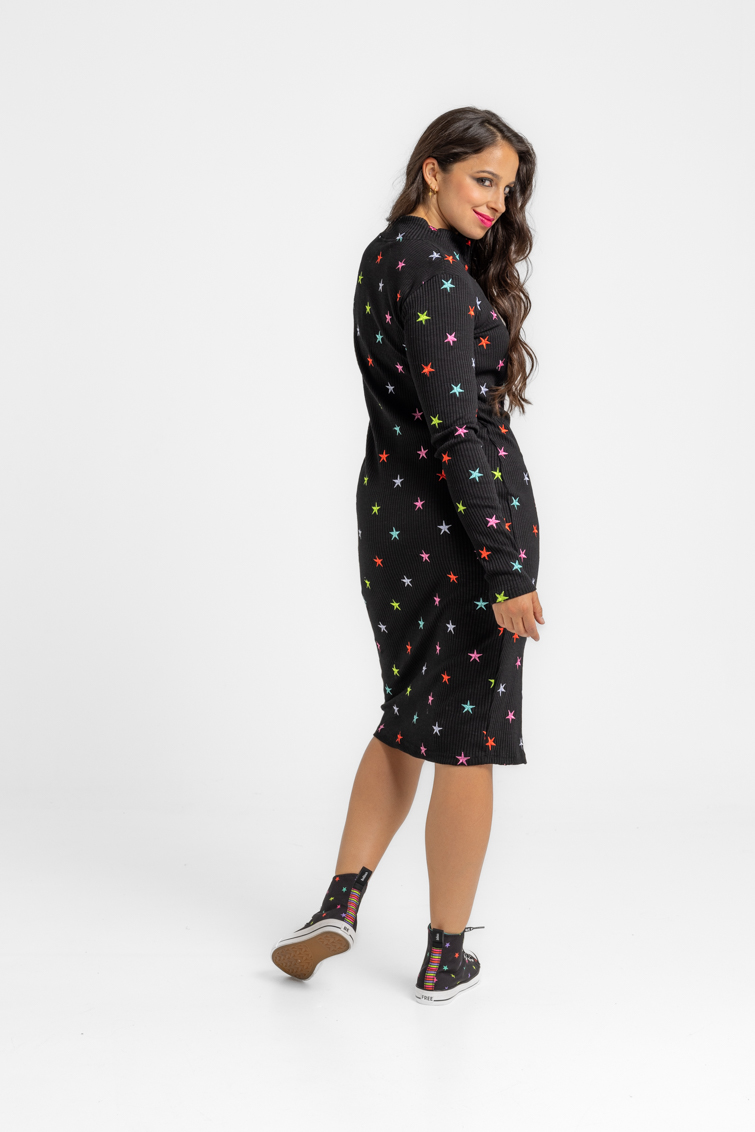 Vestido cremallera con cuello perkins entallado de Lolina – colección STARS | Tiendas Via Vai