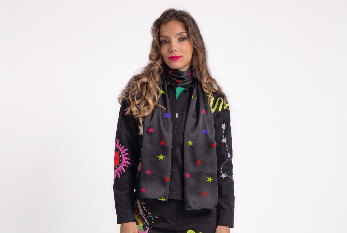 Pañuelo 70x180 de Lolina – colección STARS | Tiendas Via Vai