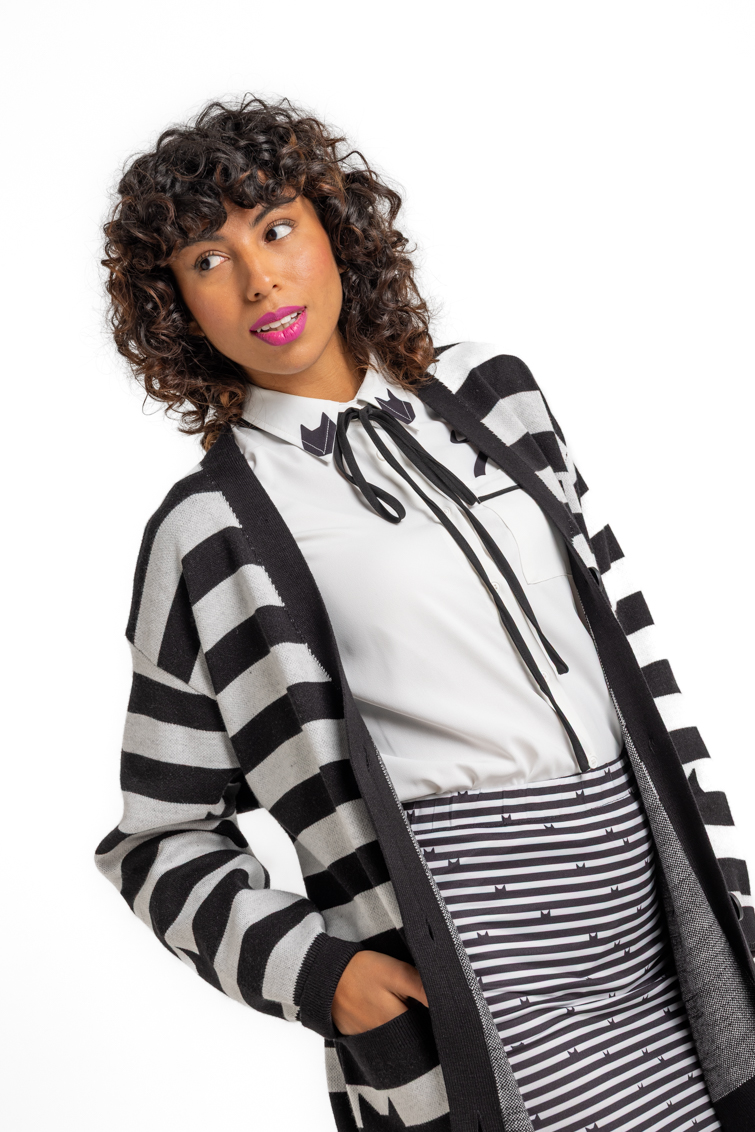 Cárdigan Large de Lolina – colección BLACK CAT | Tiendas Via Vai