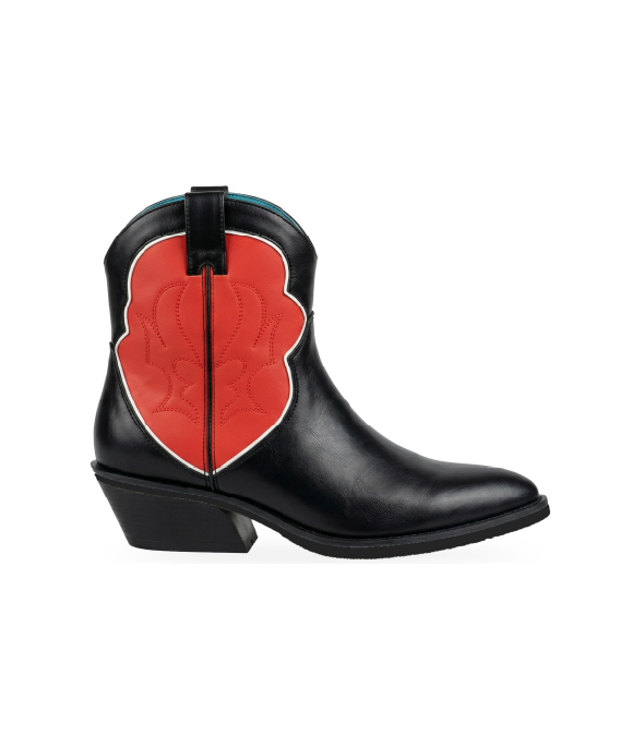 Botín cowboy de Lolina – colección Otoño/Invierno 2026 | Tiendas Via Vai