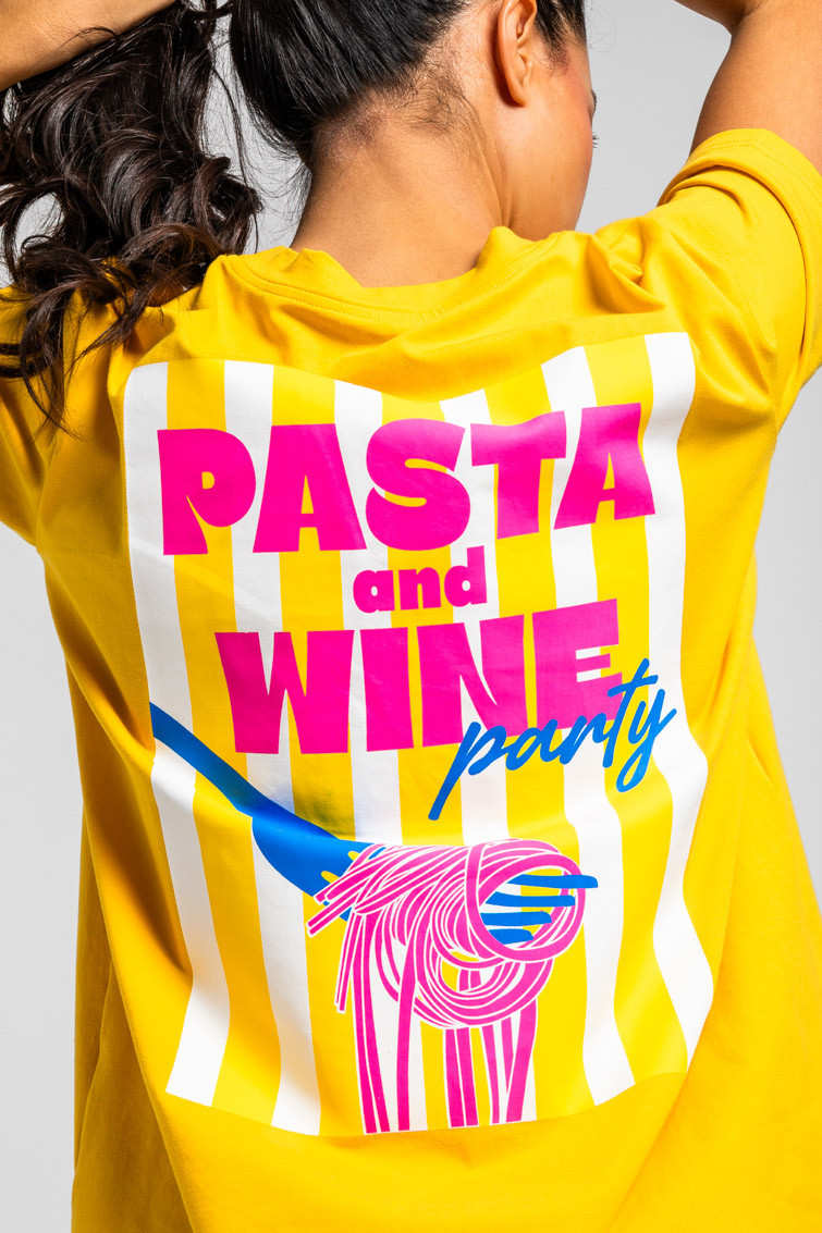 Camiseta Unisex amarilla "Pasta"