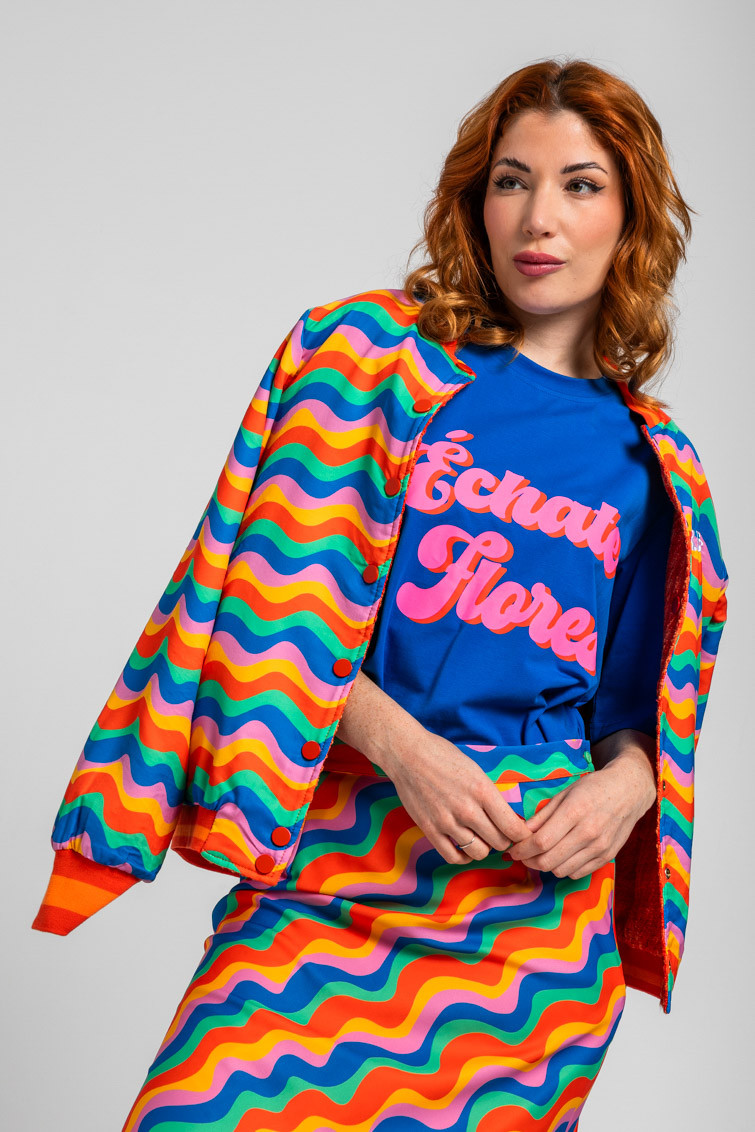 Camiseta Unisex azul "Échale flores"