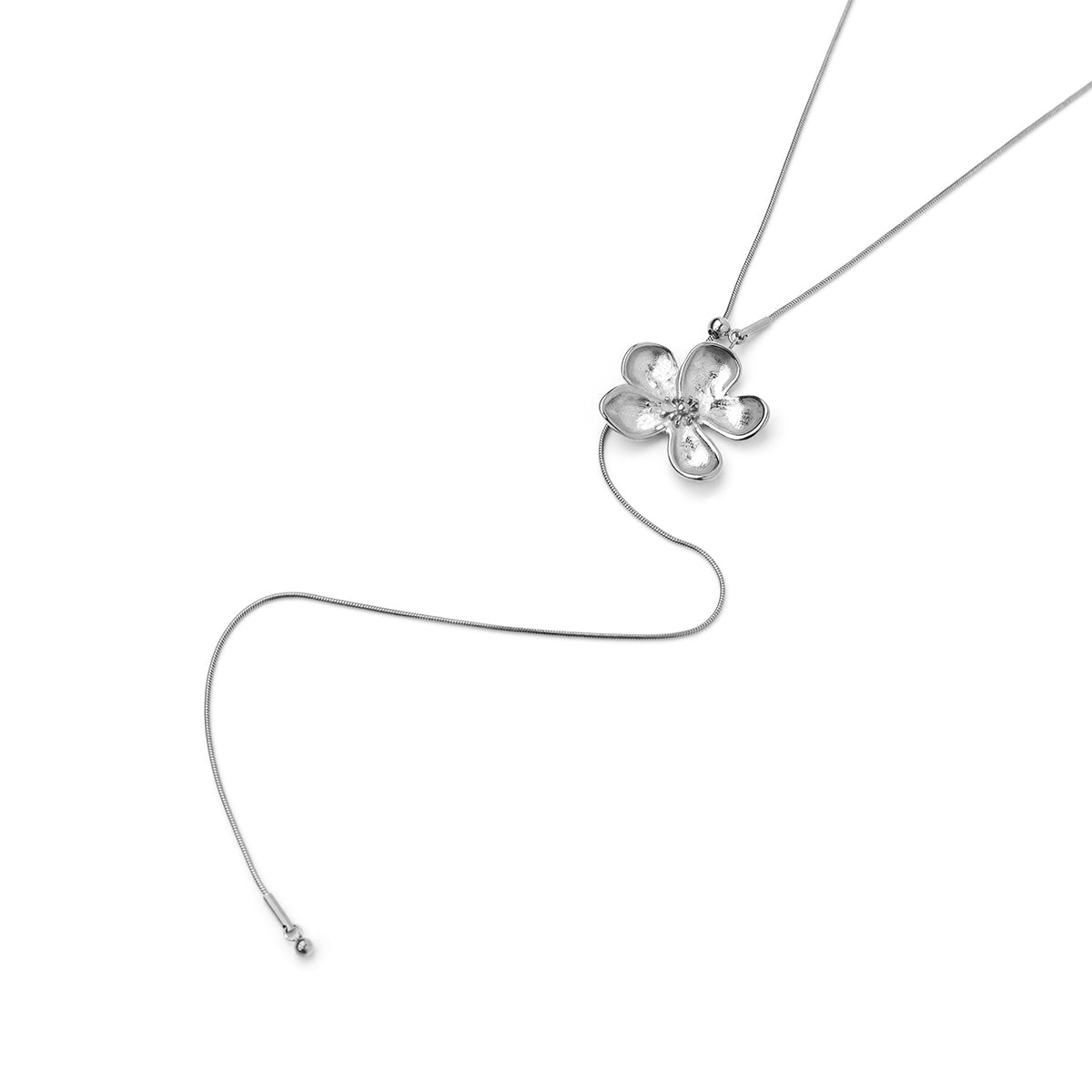 Collar Corbatero Essentials Flor en Plateado, bisutería de acero de la colección Essentials — Tiendas Via Vai Estepona