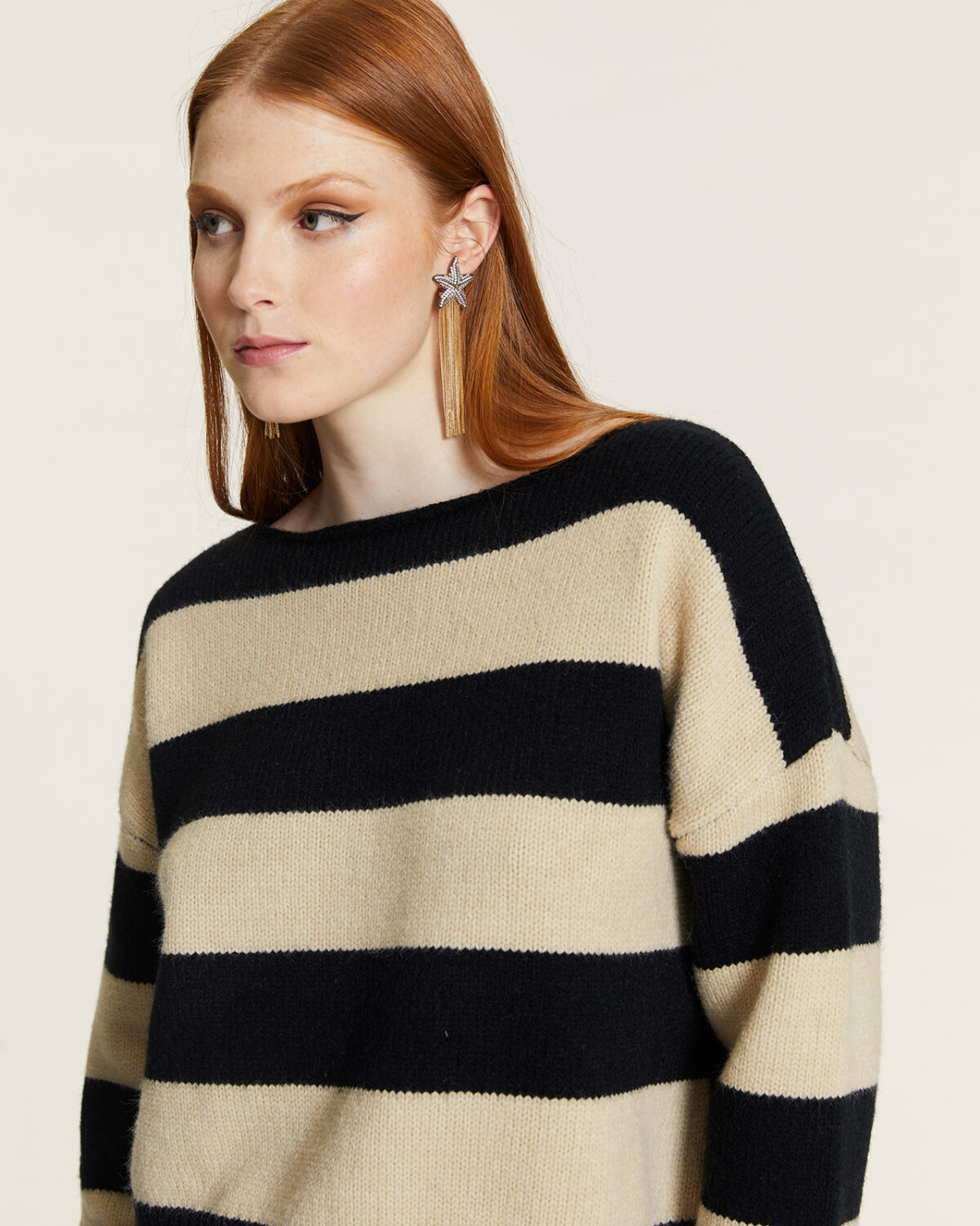 Jersey De Rayas Negro Y Crema Crema