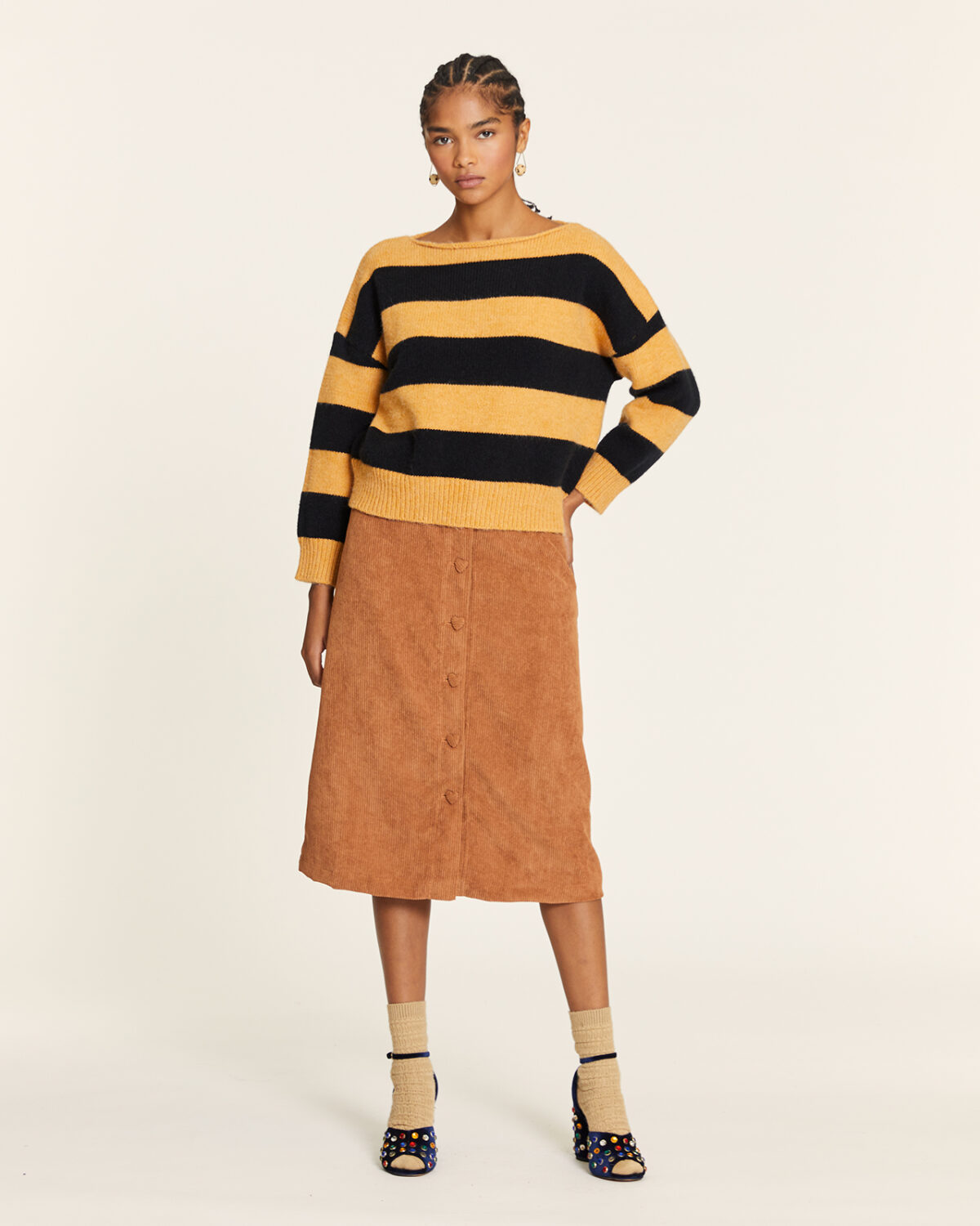 Jersey De Rayas Negro Y Mostaza Amarillo