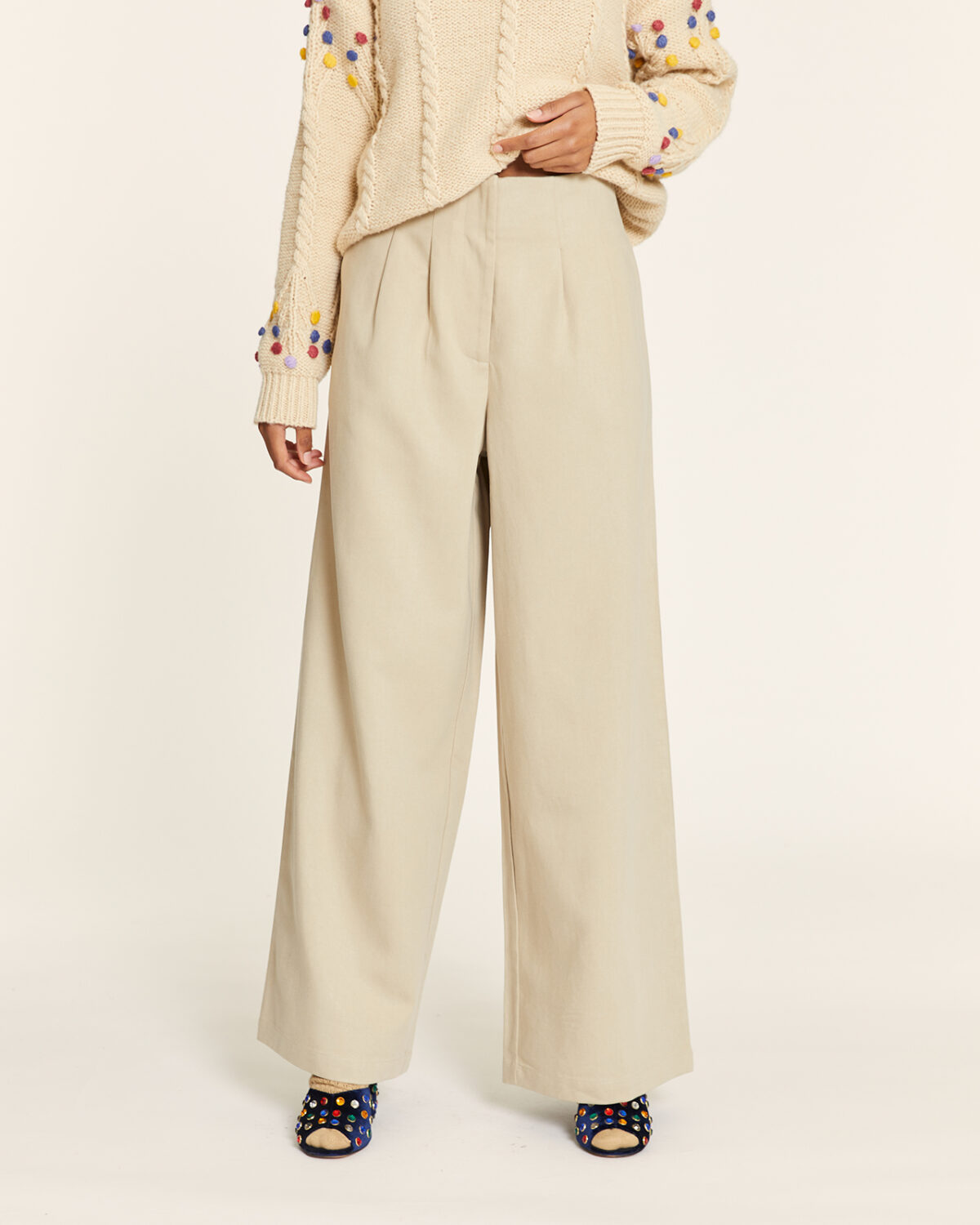Pantalon Tencel Con Pinzas Beige Beige