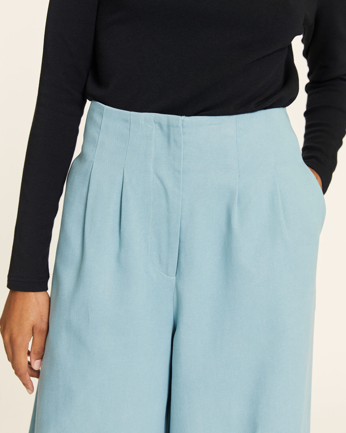 Pantalon Tencel Con Pinzas Denim Denim