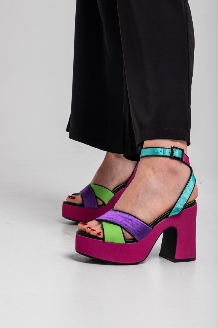 Sandalia de tacón con plataforma verde, morada, fucsia y turquesa - Al Loro