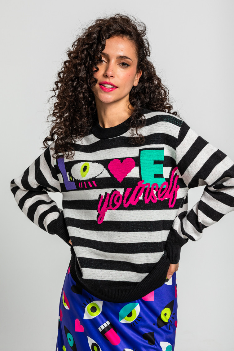 Sueter Sencillo Tejido De Ojos, Corazones Y Bocas Love Yourself