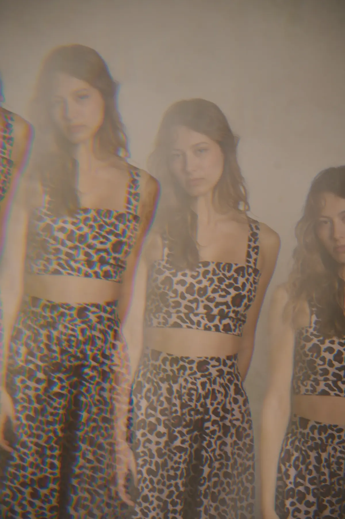 Top Felicia Leopardo