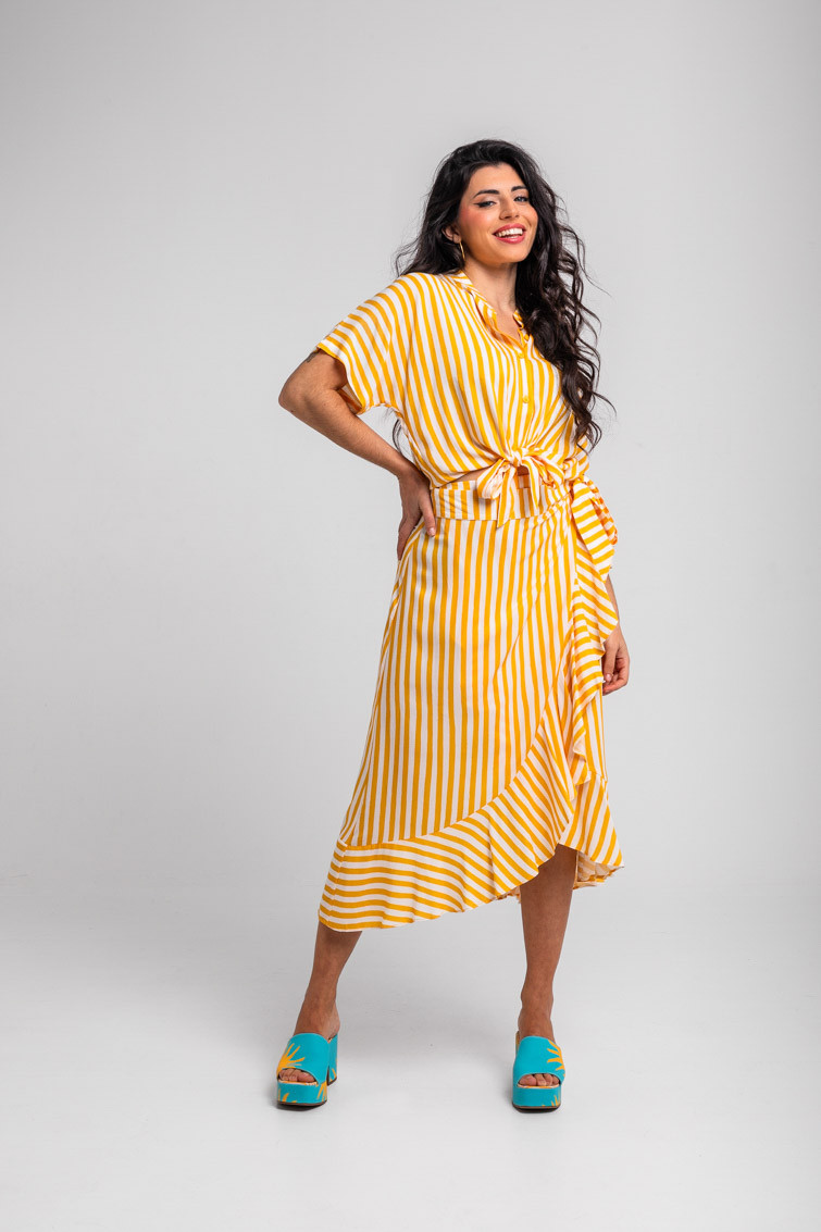 Camisa cuello mao anudada de rayas blancas y amarillas - Oh Sole mio Lolina - Imagen 6