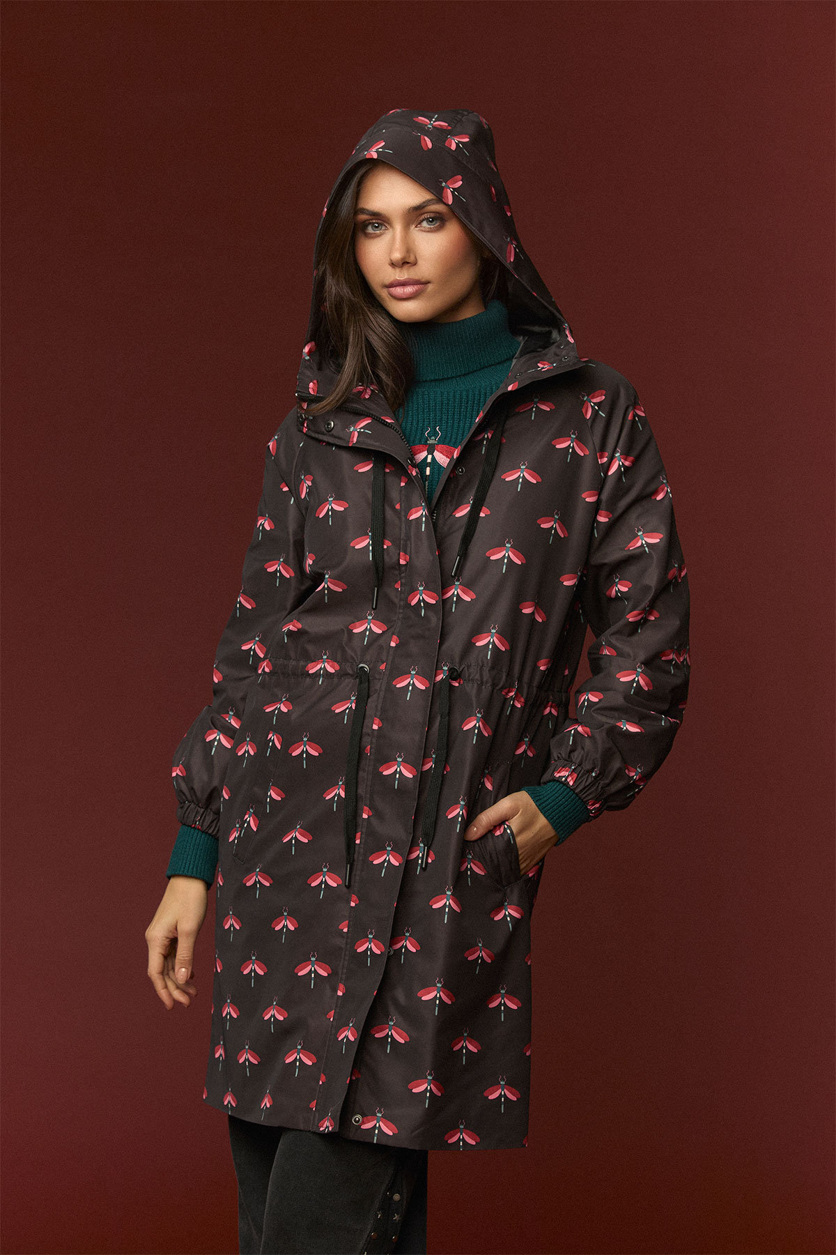 Chubasquero Dragonfly de Minueto – tienda de ropa de mujer en Estepona, Costa del Sol