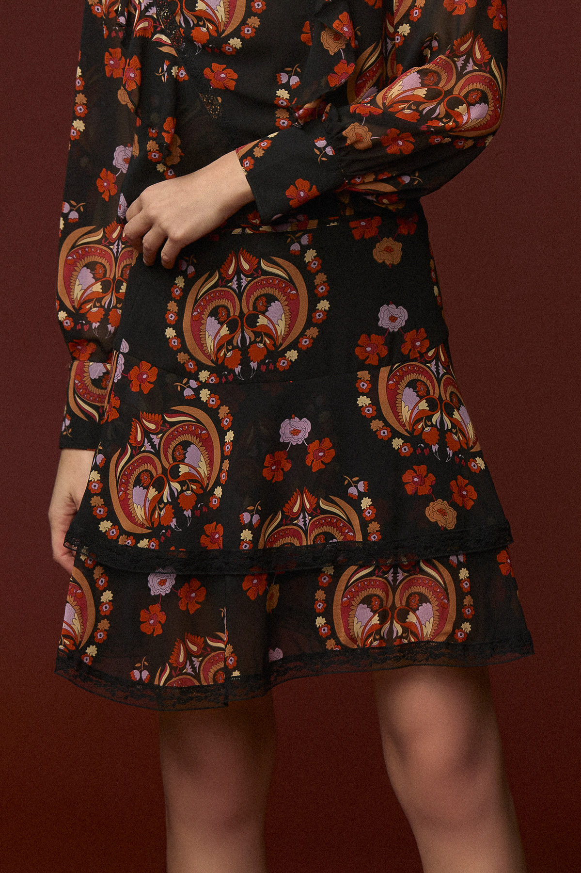 Falda Oxford de Minueto – tienda de ropa de mujer en Estepona, Costa del Sol