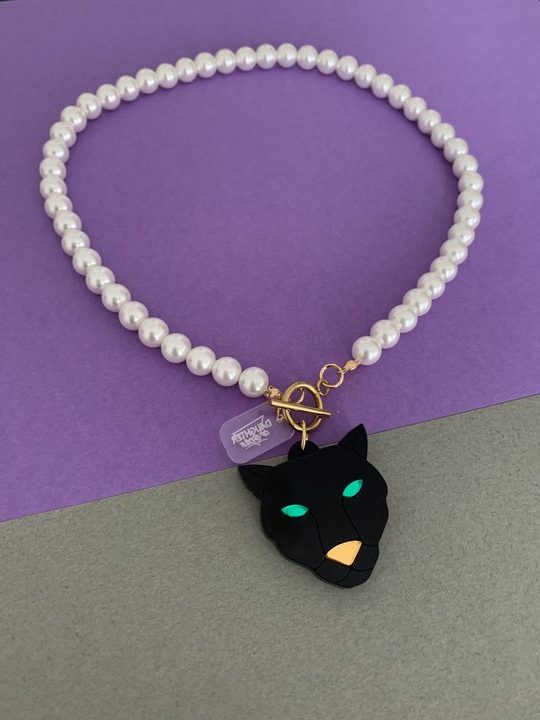 Collar de perlas Panther