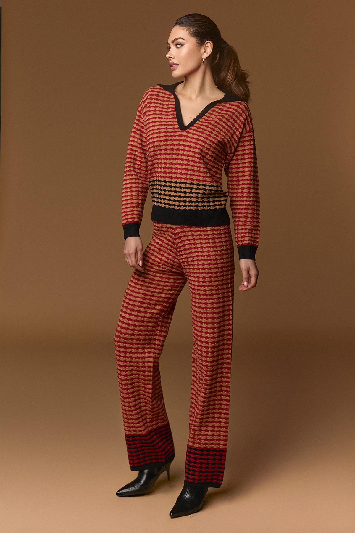 Pantalón Bowling de Minueto – tienda de ropa de mujer en Estepona, Costa del Sol