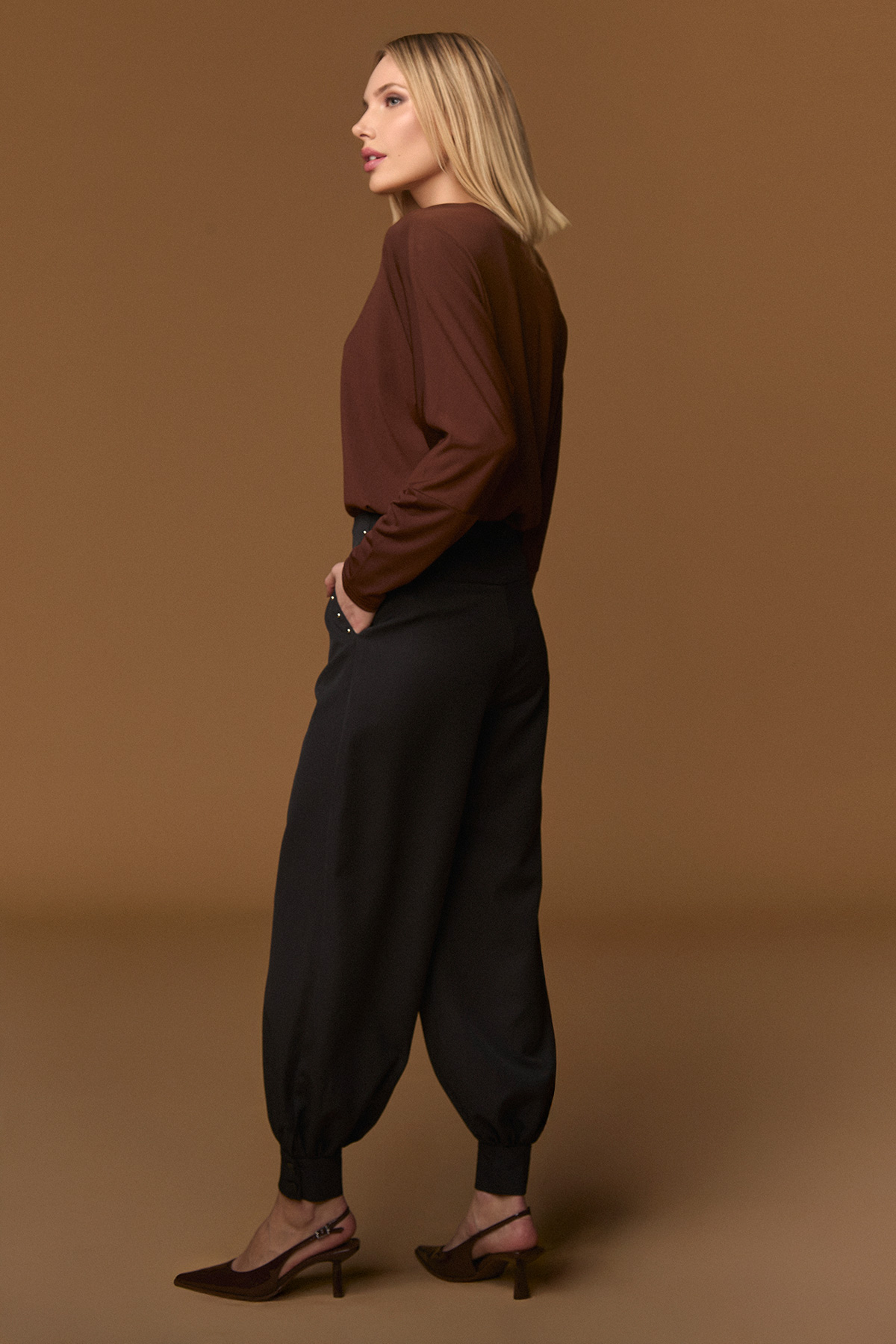 Pantalón City de Minueto – tienda de ropa de mujer en Estepona, Costa del Sol