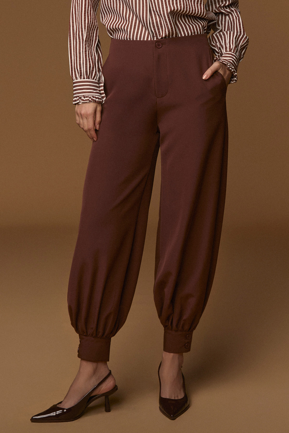 Pantalón Wimbledon de Minueto – tienda de ropa de mujer en Estepona, Costa del Sol