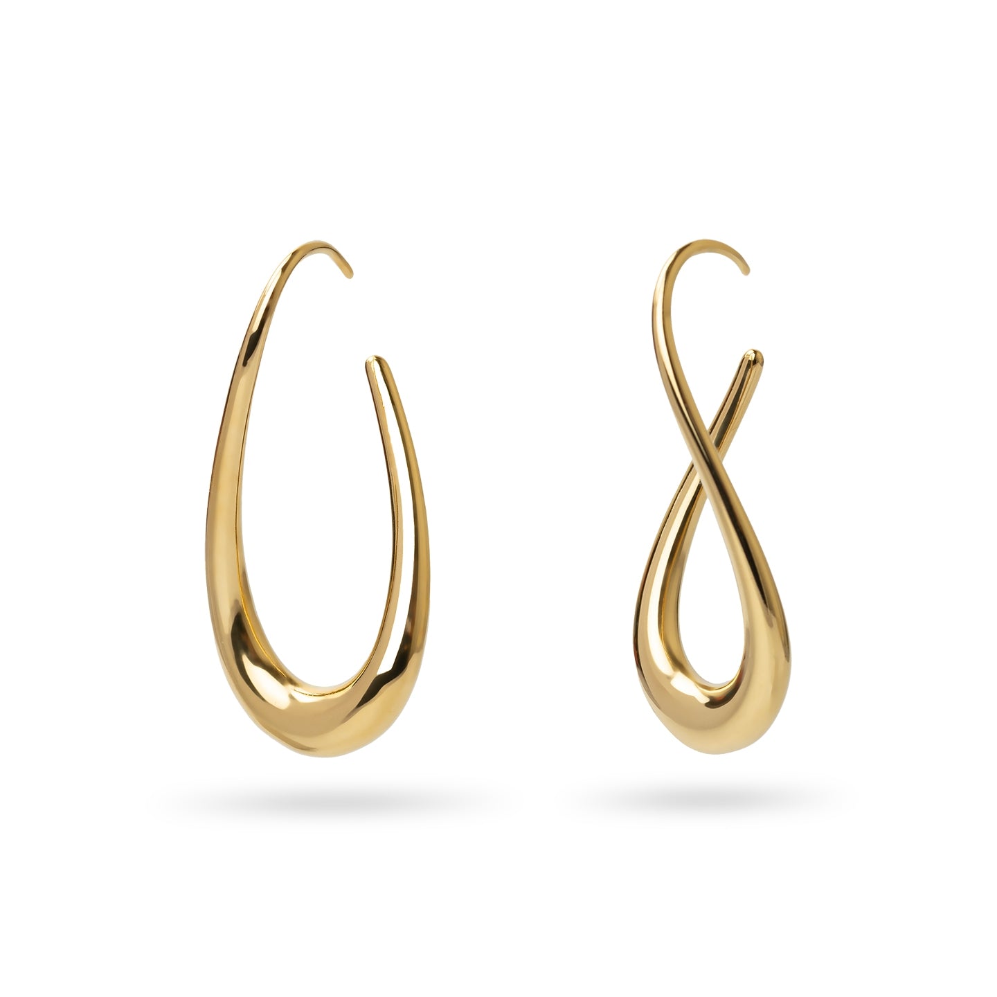 Pendientes Essentials Curva en Dorado, bisutería de acero de la colección Essentials — Tiendas Via Vai Estepona