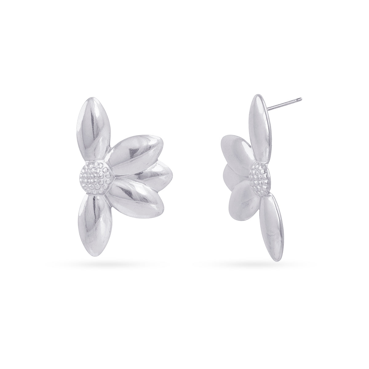 Pendientes Essentials Diseño Flor en Plateado, bisutería de acero de la colección Essentials — Tiendas Via Vai Estepona