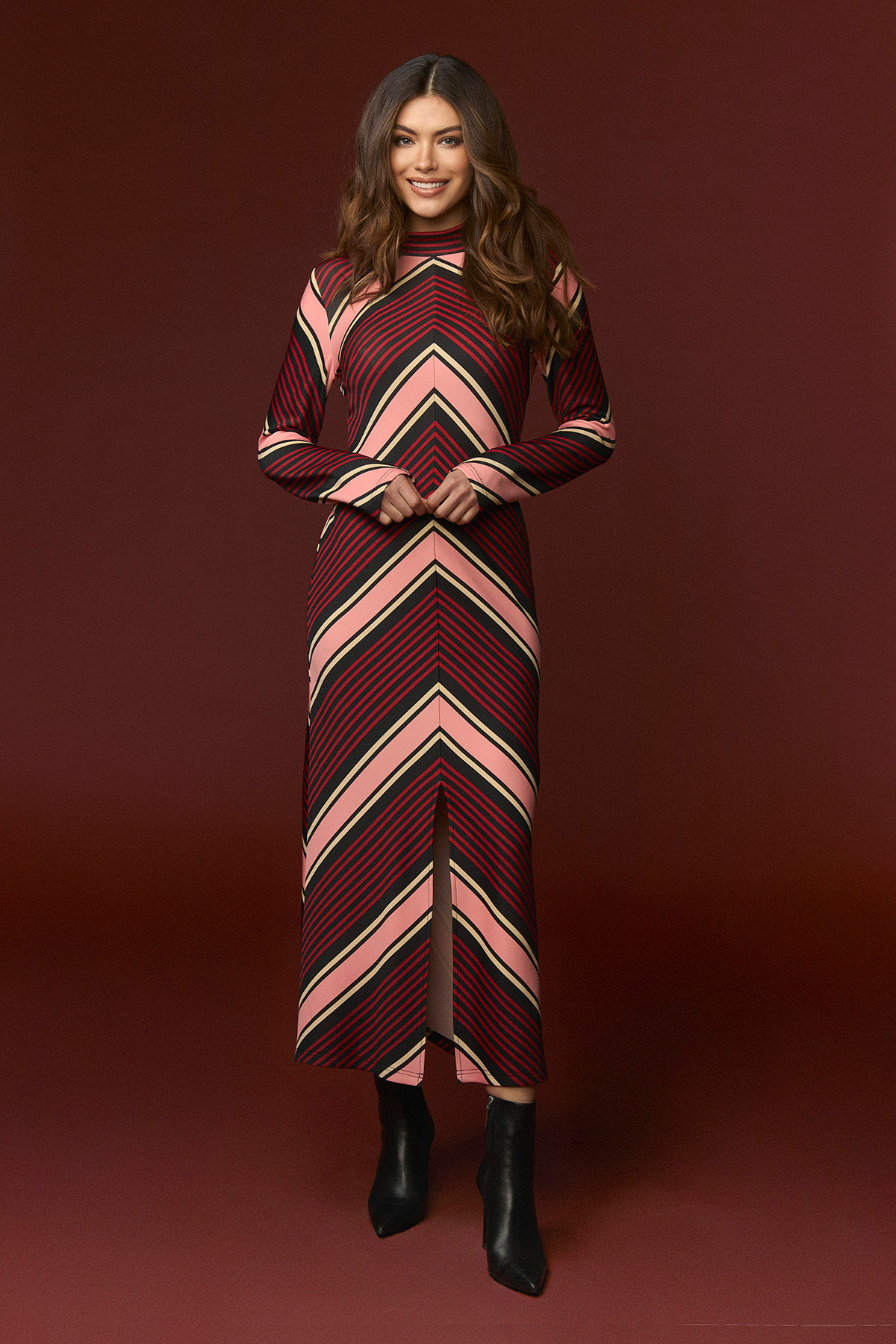 Vestido Modern de Minueto – tienda de ropa de mujer en Estepona, Costa del Sol